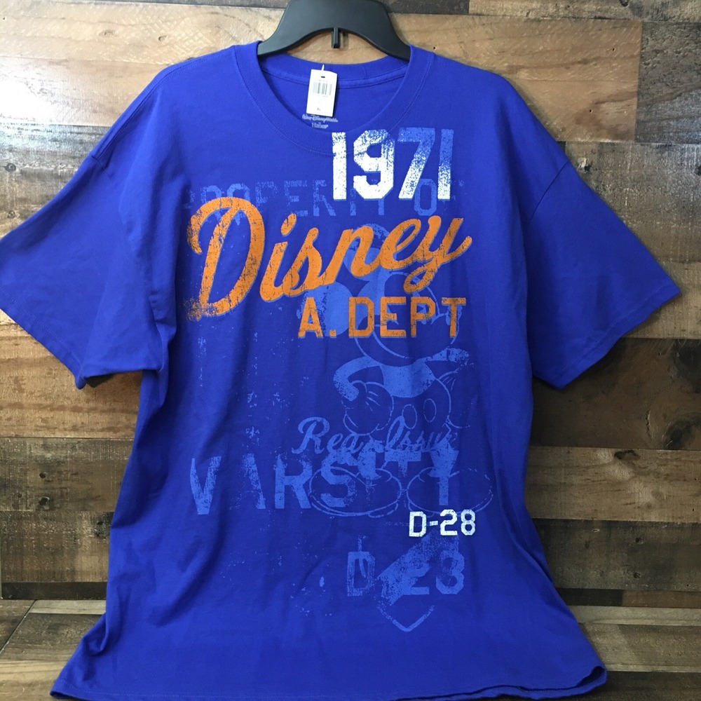 Walt Disney World Shirt Men XL Blue Mickey Mouse D-28 Vacation Souvenir NWT